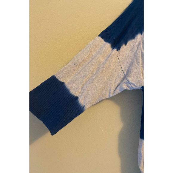 Olive and Vine tie dye Sweater - Picture 2 of 4